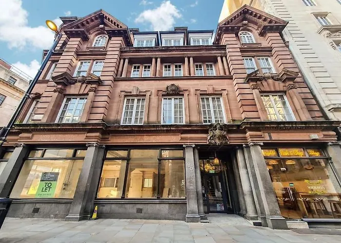 Stunning 2-Bedroom Apartment In Manchester Centre